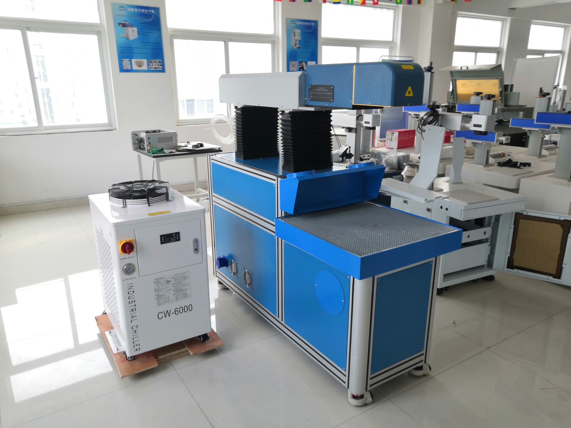 Coherent RF metal tube 100W 200W 300W 3D Galvo laser marking cutting ...